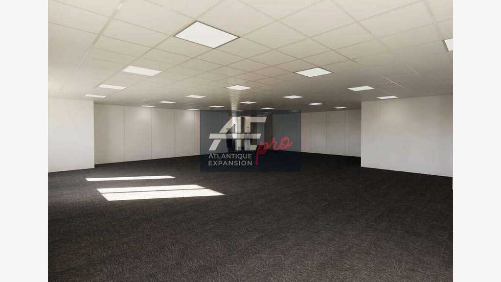 Bureaux 895m² R+1 à louer Saint Nazaire