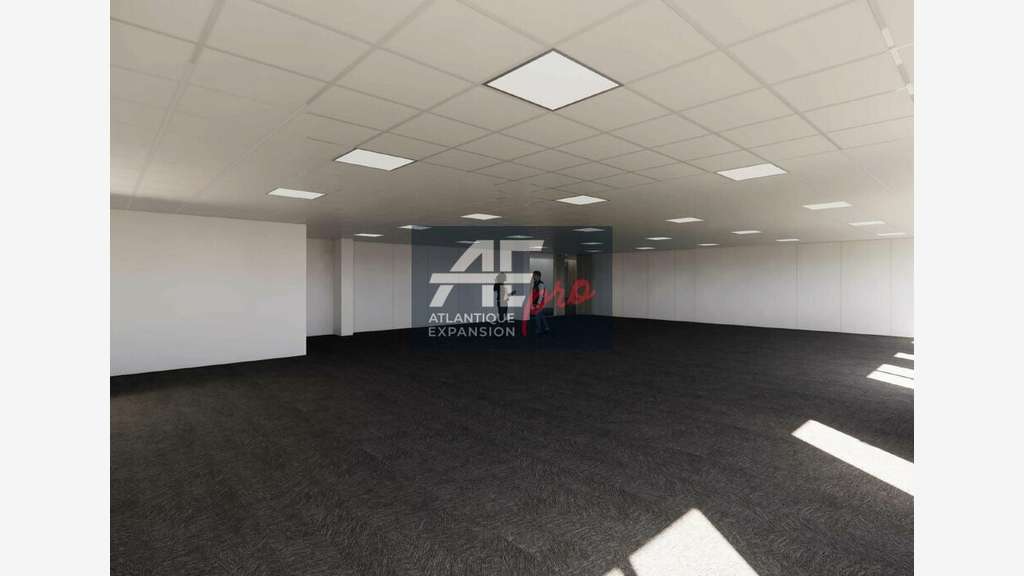 Bureaux 477m² à louer à Saint Nazaire