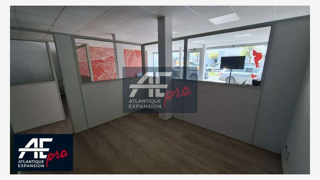 Local commercial 87m² à louer Saint-Nazaire centre