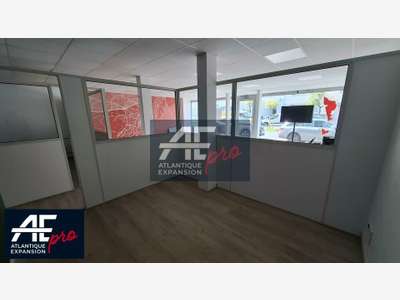 Local commercial 87m² à louer Saint-Nazaire centre
