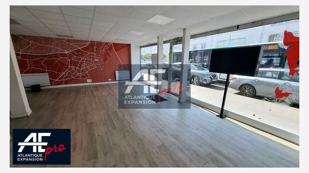 Local commercial 87m² à louer Saint-Nazaire centre