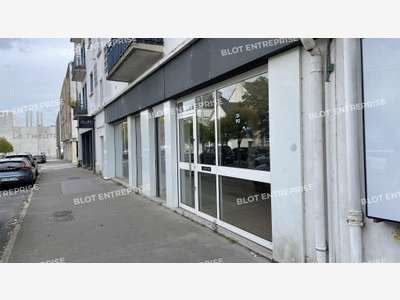 A louer bureaux 117m² RDC à Saint-Nazaire centre