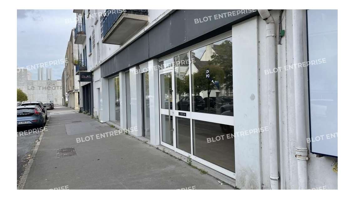 A louer bureaux 117m² RDC à Saint-Nazaire centre