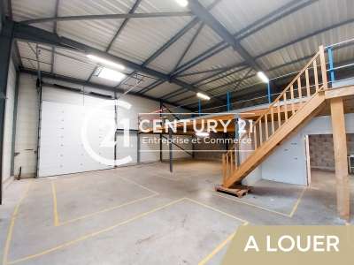 A louer bâtiment artisanal St-Nazaire ZI de Brais
