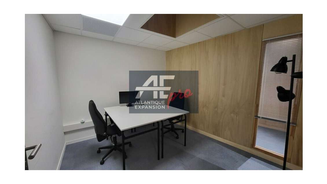 Bureau 9m² aménagé à louer à Saint Nazaire