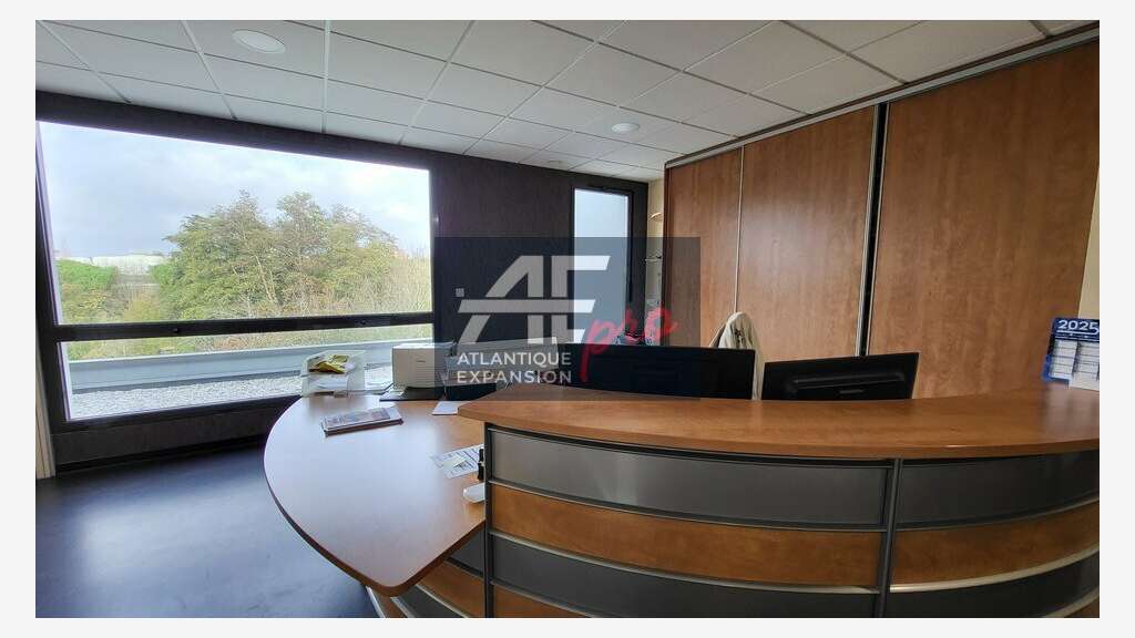 Bureaux 376m² R+2 à louer à Saint Nazaire