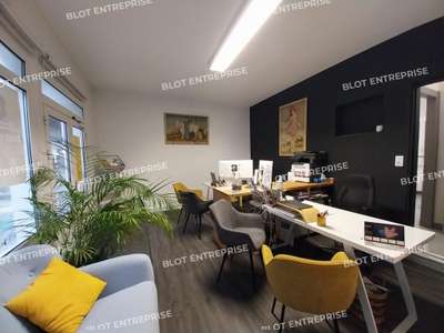 A louer bureaux 83m² à Saint-Nazaire centre