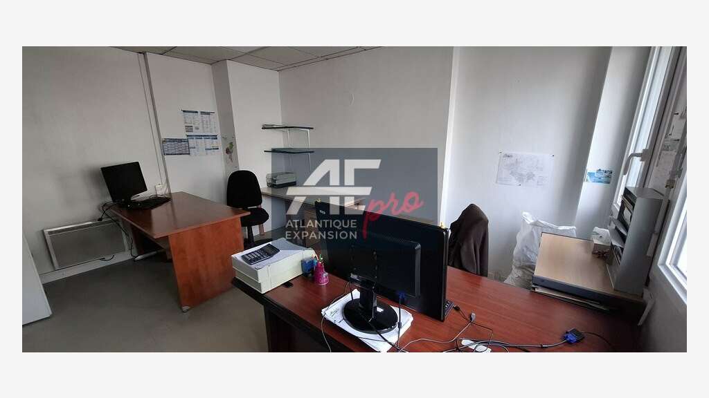 Bureaux 200m² à louer à Saint-Nazaire
