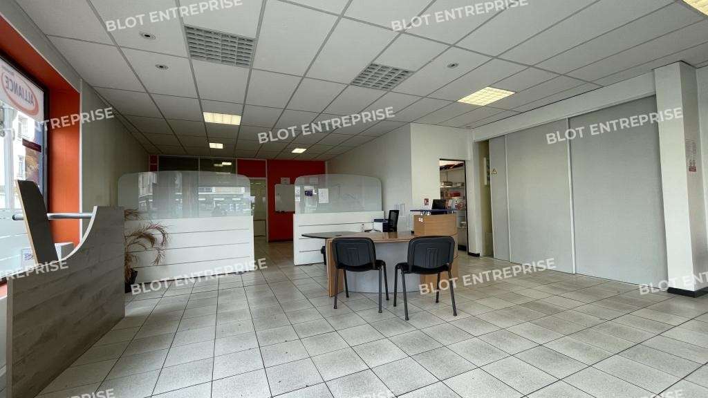 A louer bureaux 101m² à Saint-Nazaire centre