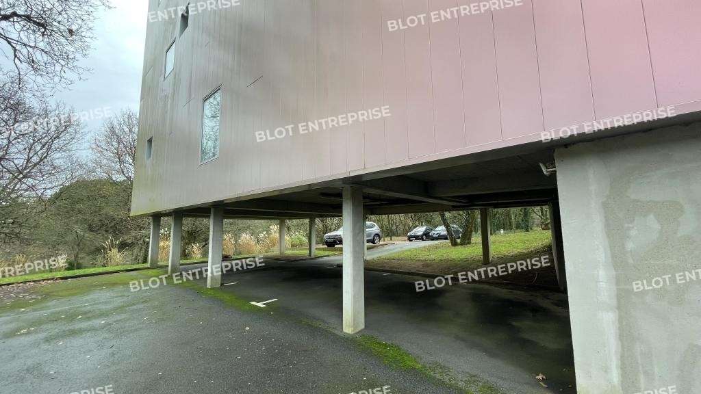 A louer bureaux 93m² pôle tertiaire Saint Nazaire