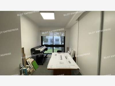 A louer bureaux 189m² R+1 à Saint Nazaire