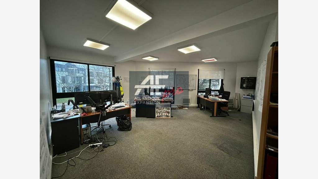 Bureaux 65m² R+1 à louer à Saint Nazaire