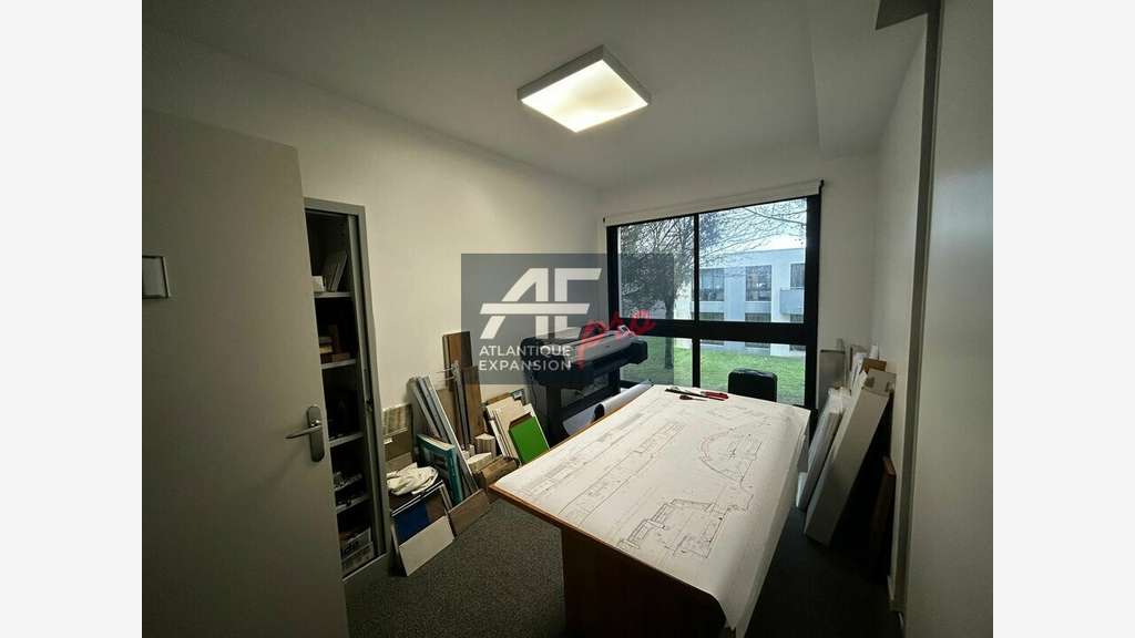 Bureaux 65m² R+1 à louer à Saint Nazaire