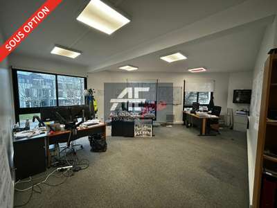 Bureaux 65m² R+1 à louer à Saint Nazaire