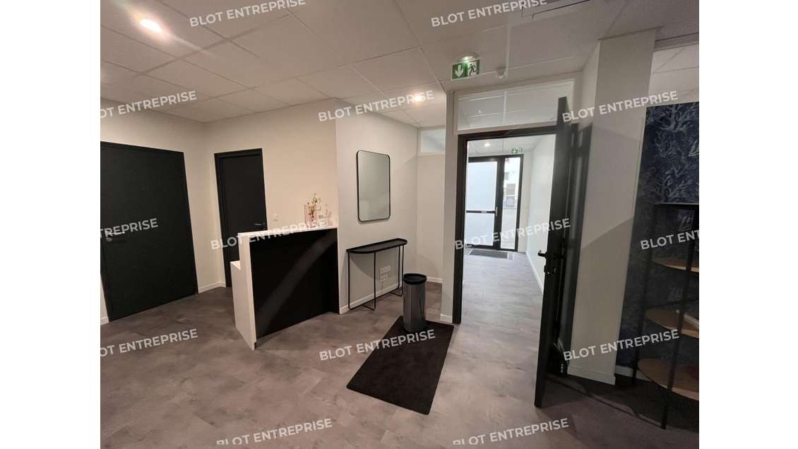 A louer bureaux de 92m² en RDC à Saint Nazaire