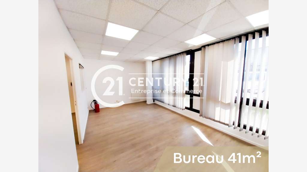 A louer 3 bureaux RDC à Saint-Nazaire