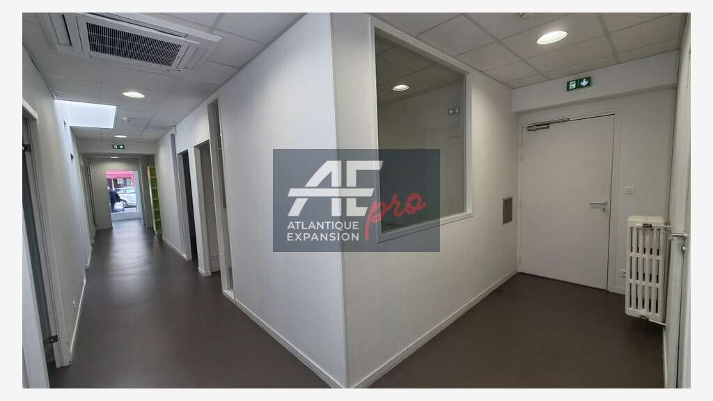 Local 459m² à louer à Saint-Nazaire centre