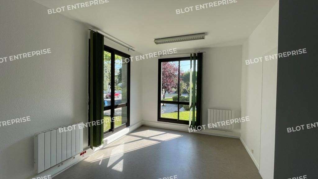 A louer bureaux 125m² Zone Océanis Saint-Nazaire
