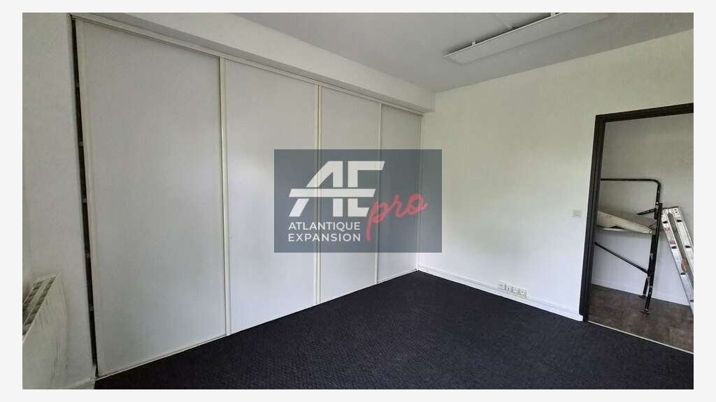 Bureaux rénovés de 81m² à louer à Saint-Nazaire