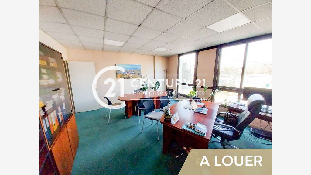 A louer bureaux de 412m² à Saint-Nazaire