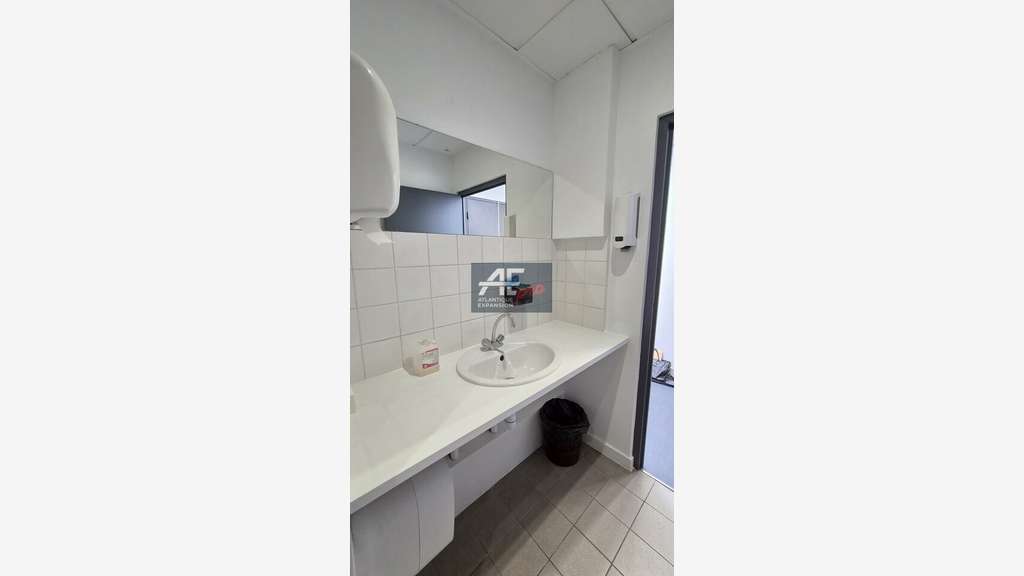 A louer bureaux 40m² accès facile Saint-Nazaire