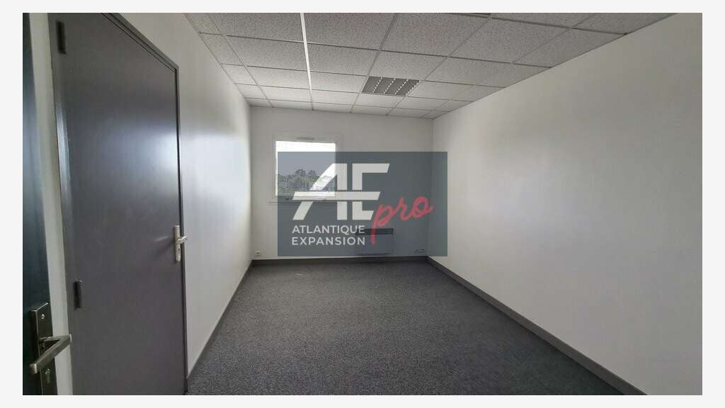 A louer bureaux 40m² accès facile Saint-Nazaire