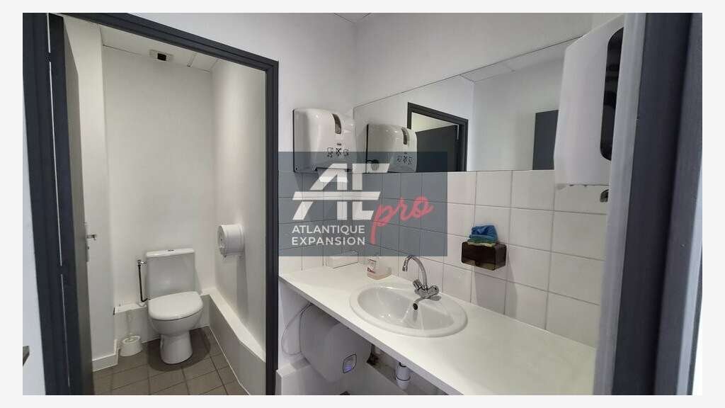 A louer bureaux 40m² accès facile Saint-Nazaire