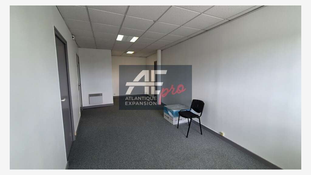 A louer bureaux 40m² accès facile Saint-Nazaire
