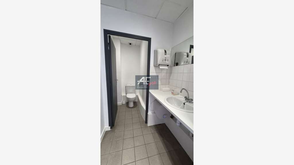 A louer bureau 25m² fonctionnel à Saint-Nazaire
