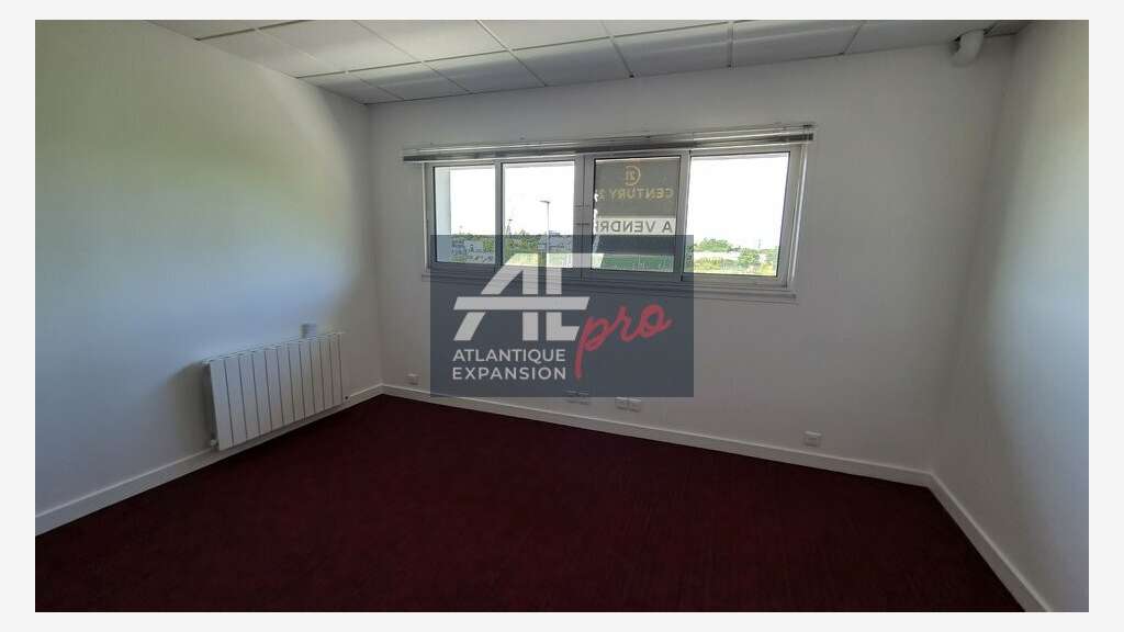 A louer bureau 22m² Saint-Nazaire empl commercial