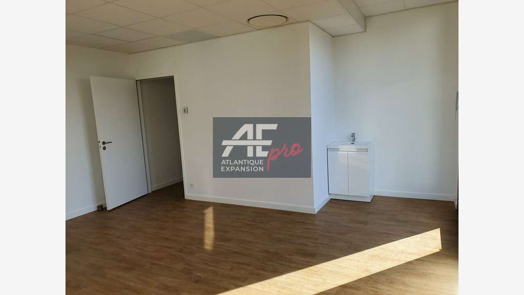 Bureaux 23m² à louer à Saint Nazaire