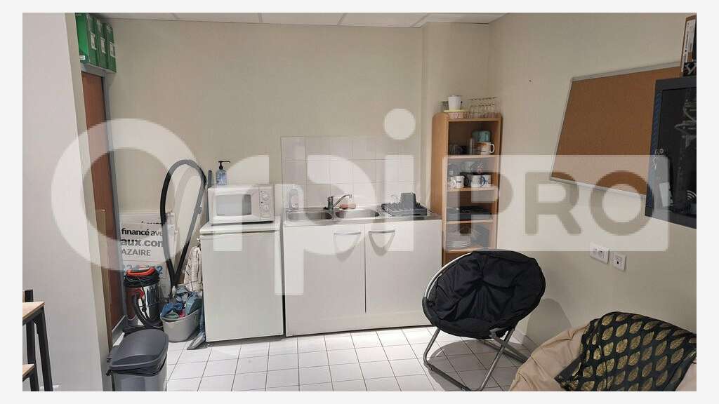 Bureau 160m² à louer bel empl Saint-Nazaire centre