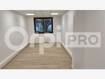 Bureaux 114m² à louer à Saint-Nazaire Ouest