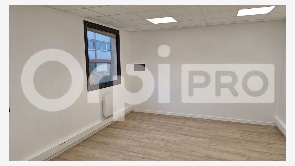 Bureaux 114m² à louer à Saint-Nazaire Ouest