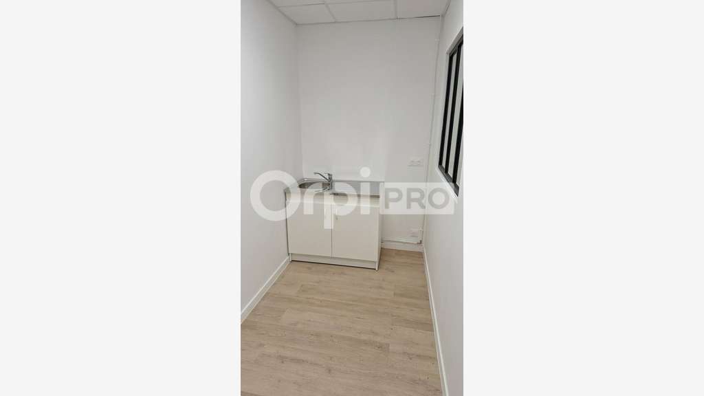 Bureaux 114m² à louer à Saint-Nazaire Ouest