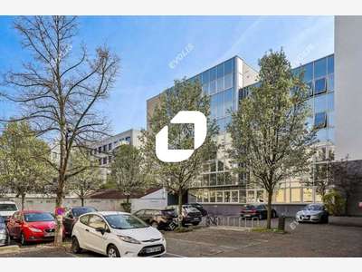 A louer Bureaux 370m² Saint ouen