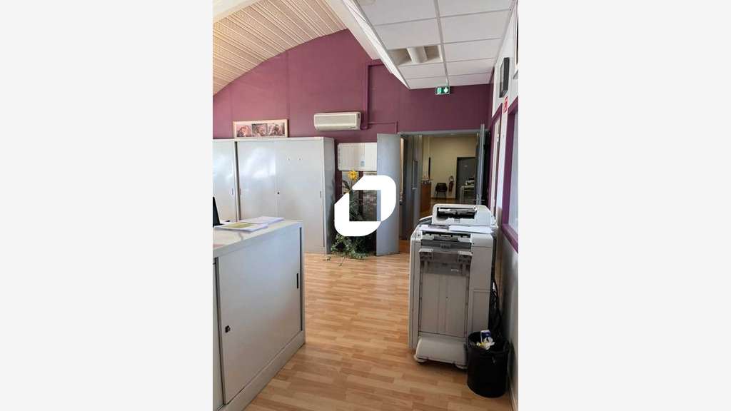 A louer Bureaux 368m² Saint ouen