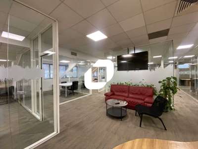 A louer Bureaux 297m² Saint ouen