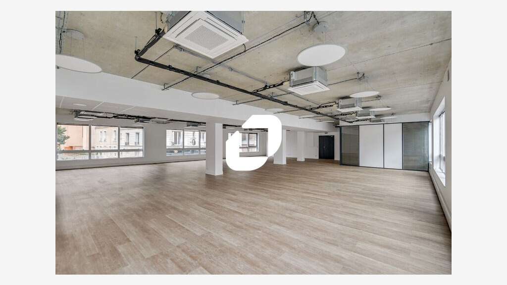 A louer Bureaux 1258m² Saint ouen
