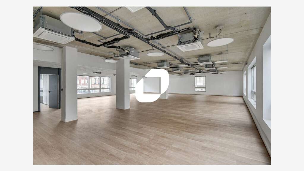 A louer Bureaux 1258m² Saint ouen