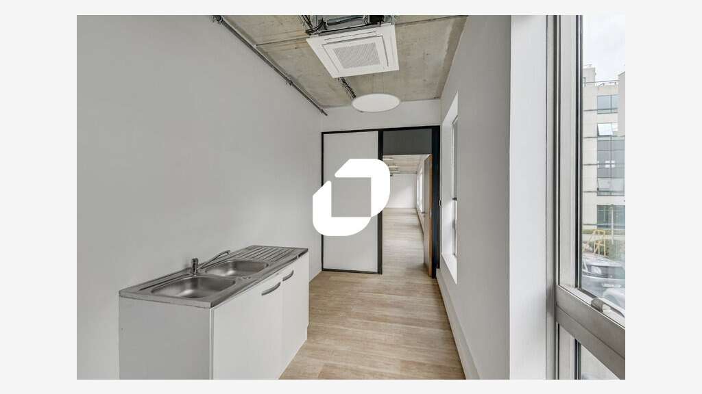 A louer Bureaux 1258m² Saint ouen