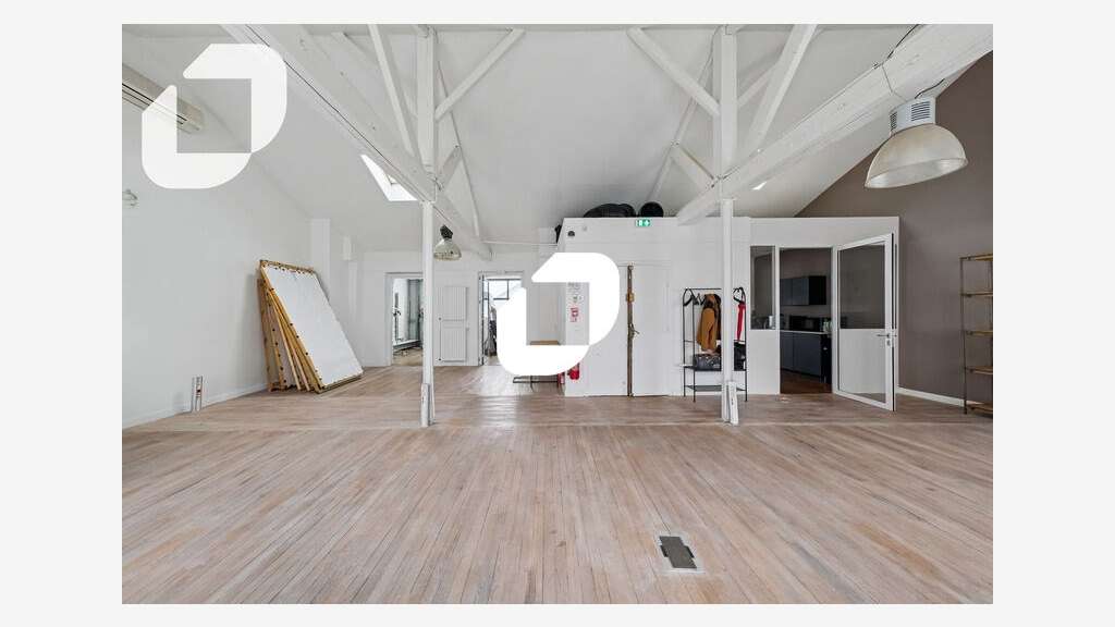 A louer Bureaux 164m² Saint ouen