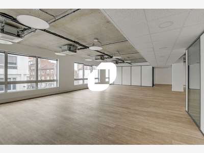 A louer Bureaux 455m² Saint ouen