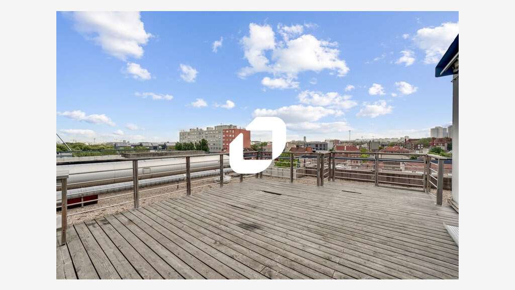 A louer Bureaux 278m² Saint ouen