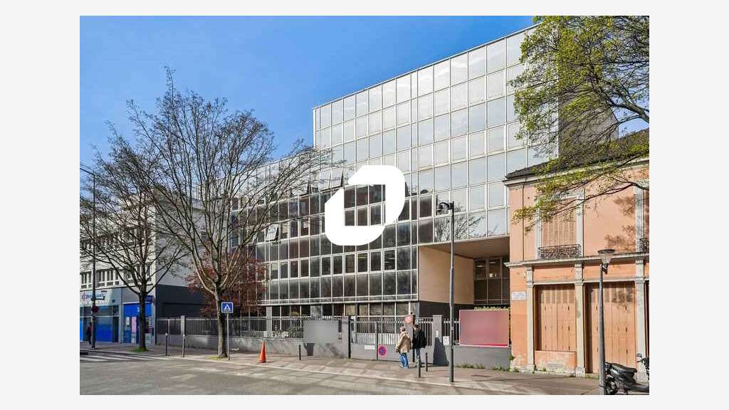 A louer Bureaux 370m² Saint ouen