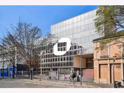 A louer Bureaux 595m² Saint ouen