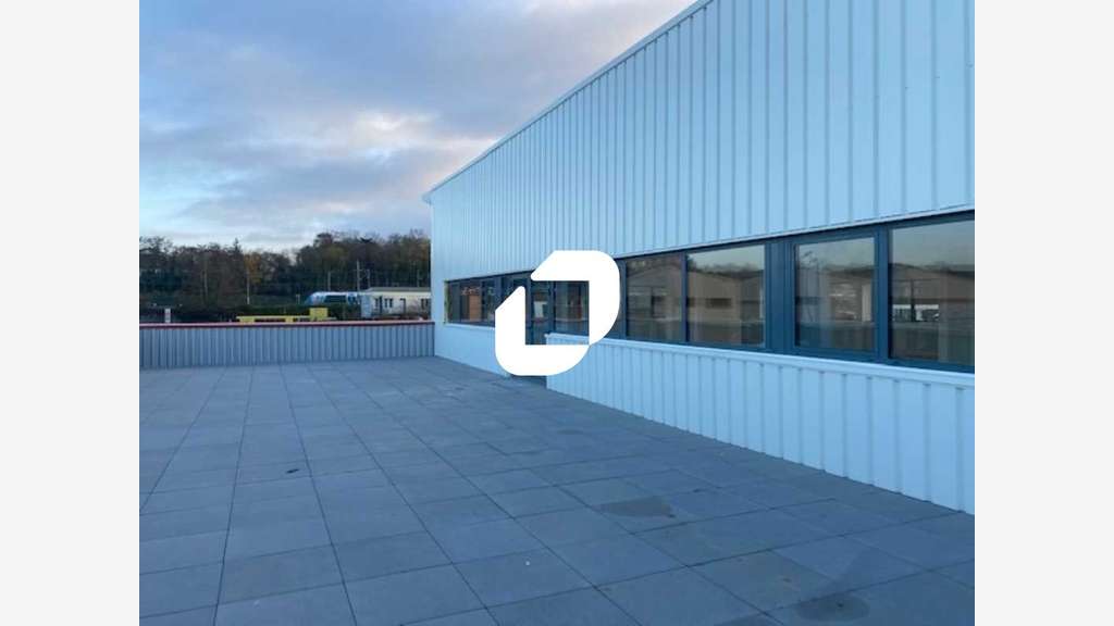 A louer Bureaux 154m² Saint ouen l'aumone