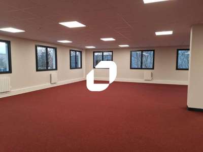 A louer Bureaux 152m² Saint ouen l'aumone