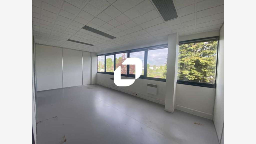 A louer Bureaux 170m² Saint ouen l'aumone