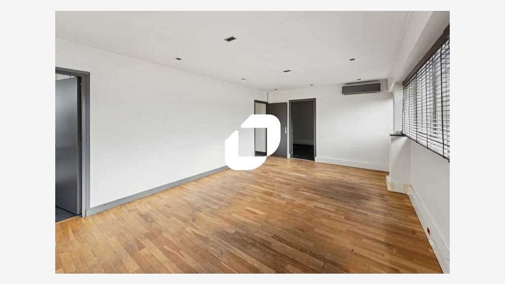 A louer Bureaux 262m² Saint ouen l'aumone